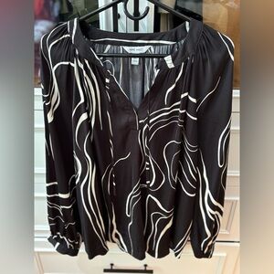 Nine West Black and White Graphic Long Sleeve Blouse